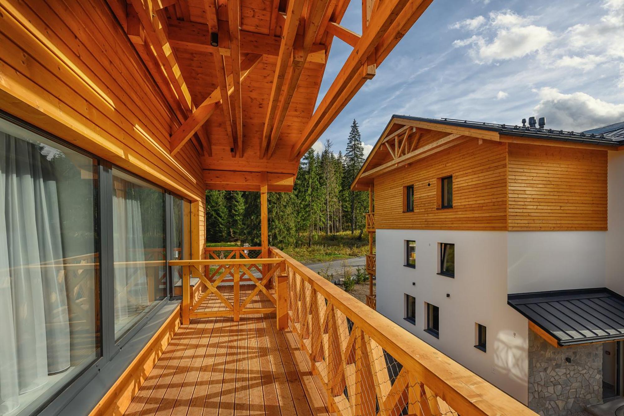 Resort Lucky Jasna Demanovska Dolina Exterior photo